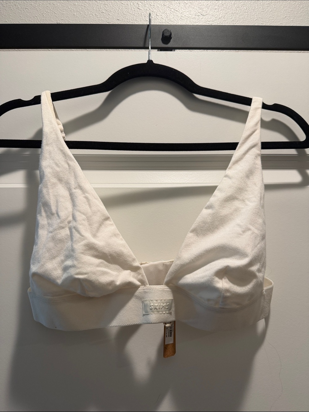 SKIMS Cream Wireless V-Neck Bralette